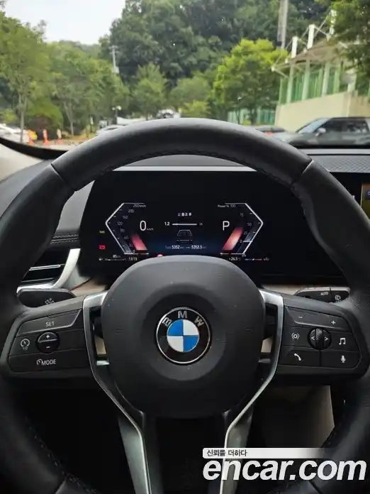 BMW X1 2023 2.0 автомат (гидро), фото 19