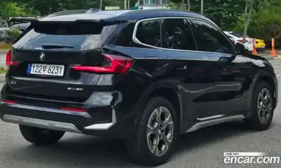 BMW X1 2023 2.0 автомат (гидро), миниатюра 2