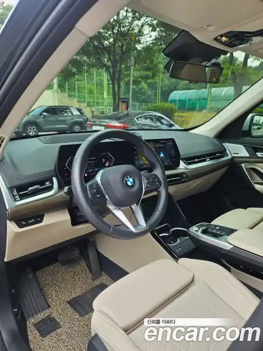 BMW X1 2023 2.0 автомат (гидро), фото 7