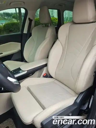 BMW X1 2023 2.0 автомат (гидро), миниатюра 10