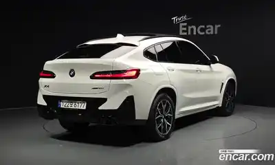 BMW X4 2022 2.0 автомат (гидро), миниатюра 2