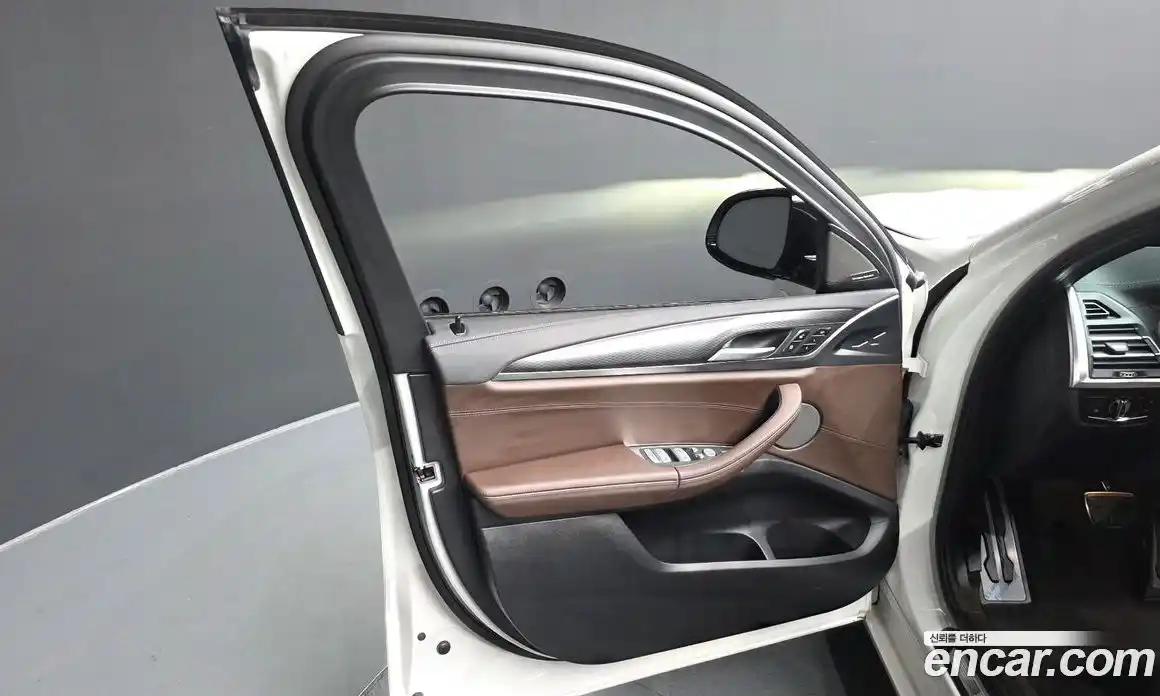 BMW X4 2022 2.0 автомат (гидро), фото 28