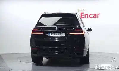 BMW X7 2025 3.0 автомат (гидро), миниатюра 4