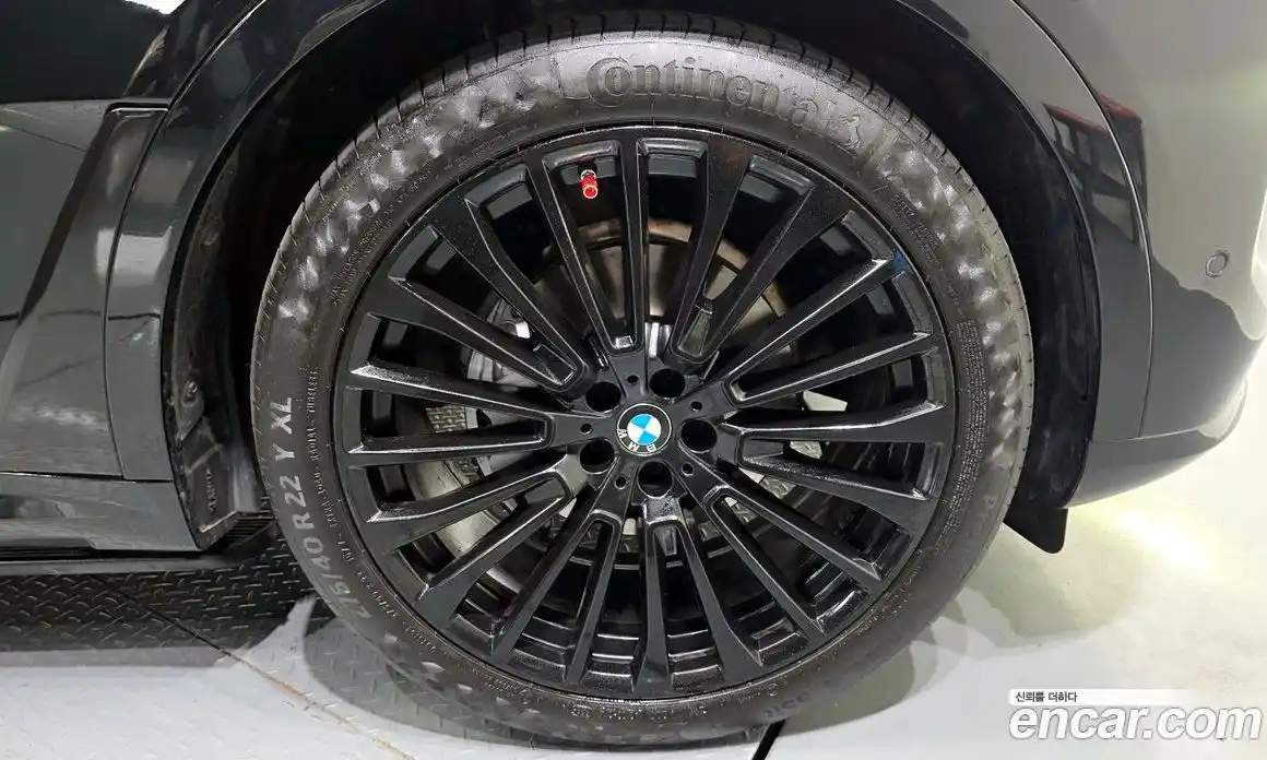 BMW X7 2025 3.0 автомат (гидро), фото 7