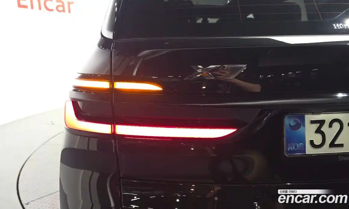 BMW X7 2025 3.0 автомат (гидро), фото 9