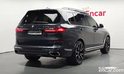 BMW X7 2022 3.0 автомат (гидро), миниатюра 2