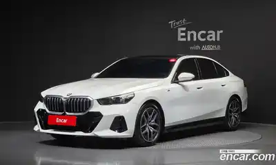 BMW 5 серия, 2025, 14 613 км