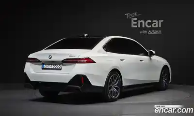 BMW 5 серия 2025 2.0 автомат (гидро), миниатюра 2