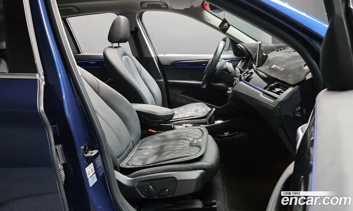 BMW X1 2022 2.0 автомат (гидро), фото 16