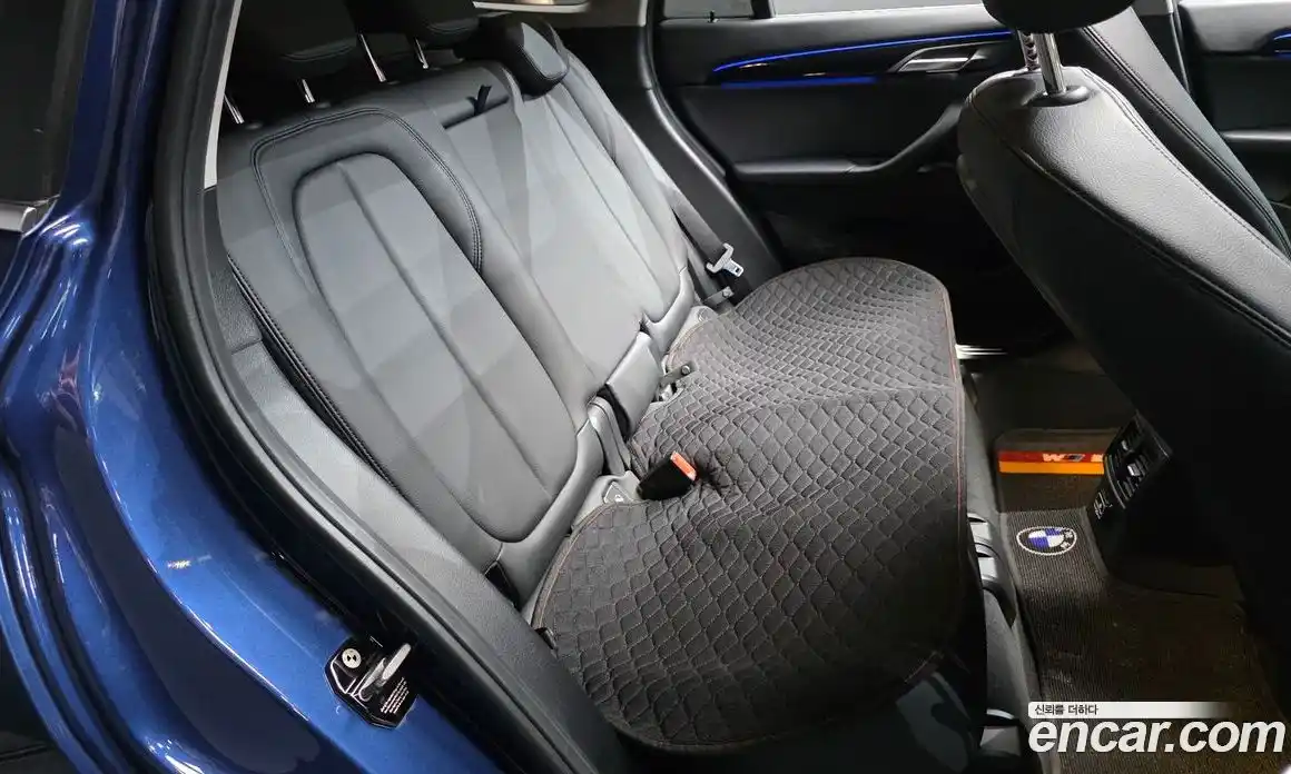 BMW X1 2022 2.0 автомат (гидро), фото 17