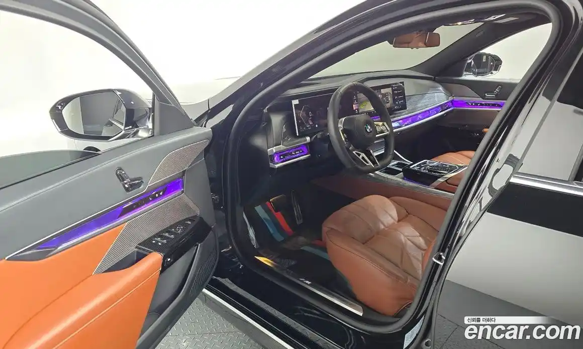 BMW 7 серия 2024 3.0 автомат (гидро), фото 13