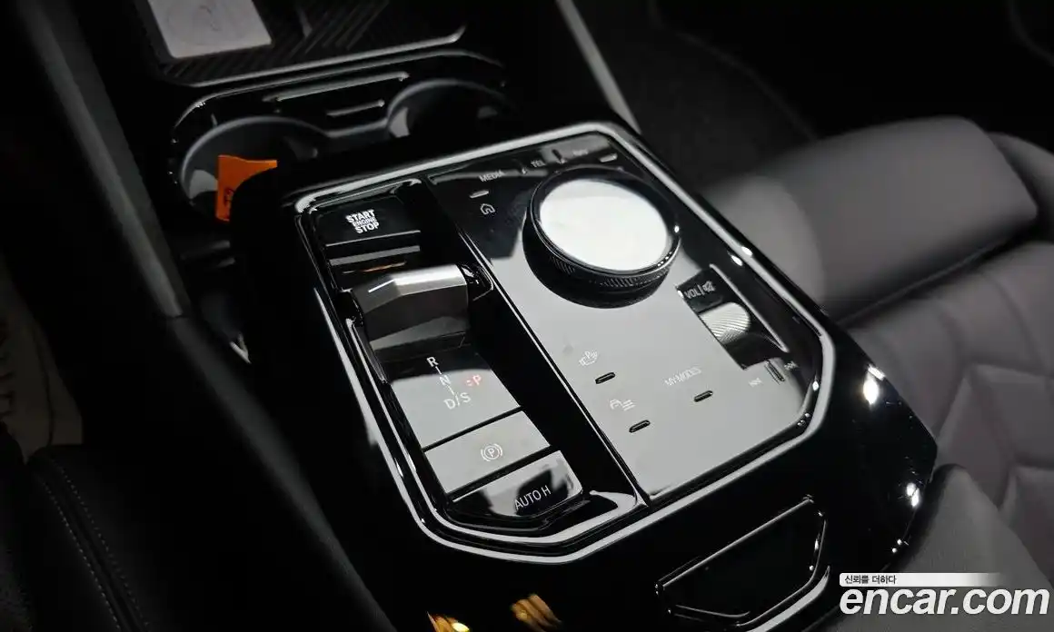 BMW 5 серия 2024 2.0 автомат (гидро), фото 12