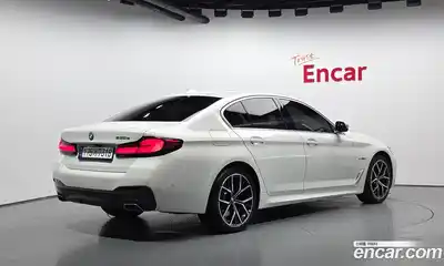 BMW 5 серия 2023 2.0 автомат (гидро), миниатюра 2