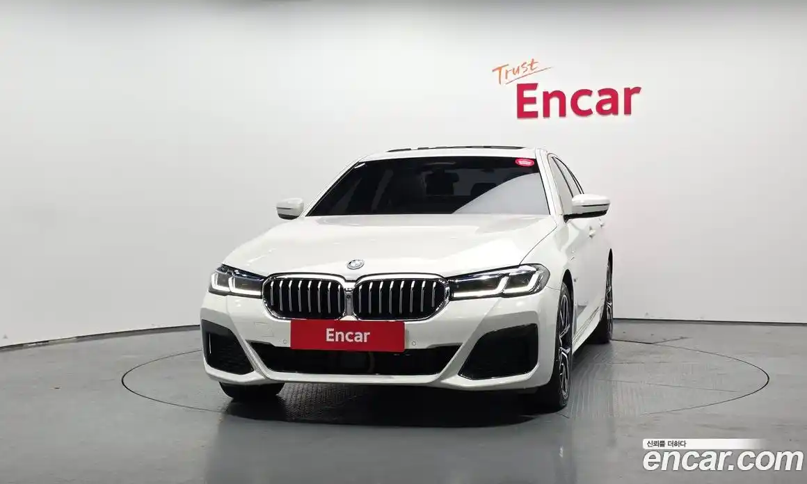 BMW 5 серия 2023 2.0 автомат (гидро), фото 3