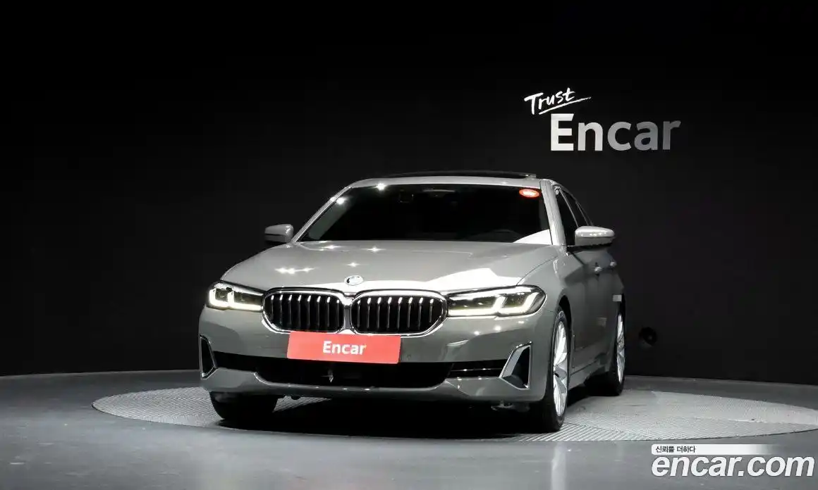 BMW 5 серия 2020 2.0 автомат (гидро), фото 3