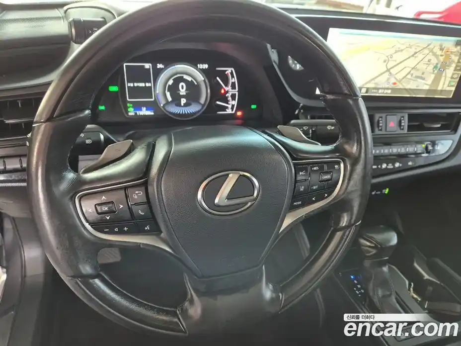Lexus ES 2023 2.5 автомат (гидро), фото 15 Lexus ES 2023 2.5 автомат (гидро), фото 15