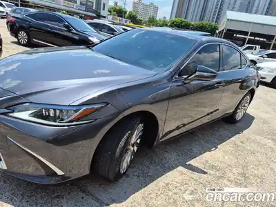 Lexus ES 2023 2.5 автомат (гидро), миниатюра 3 Lexus ES 2023 2.5 автомат (гидро), миниатюра 3