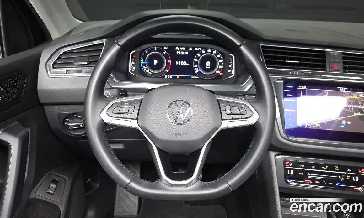 Volkswagen Tiguan 2022 2.0 автомат (гидро), фото 19