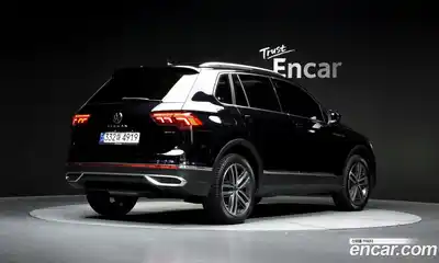 Volkswagen Tiguan 2022 2.0 автомат (гидро), миниатюра 2