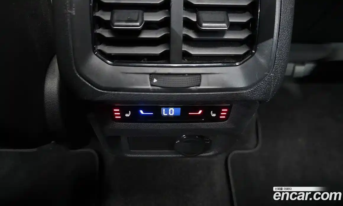 Volkswagen Tiguan 2022 2.0 автомат (гидро), фото 24