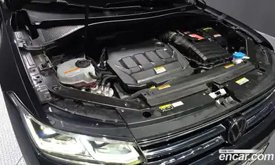 Volkswagen Tiguan 2022 2.0 автомат (гидро), миниатюра 6