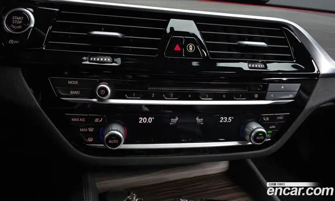 BMW 5 серия 2018 2.0 автомат (гидро), фото 22