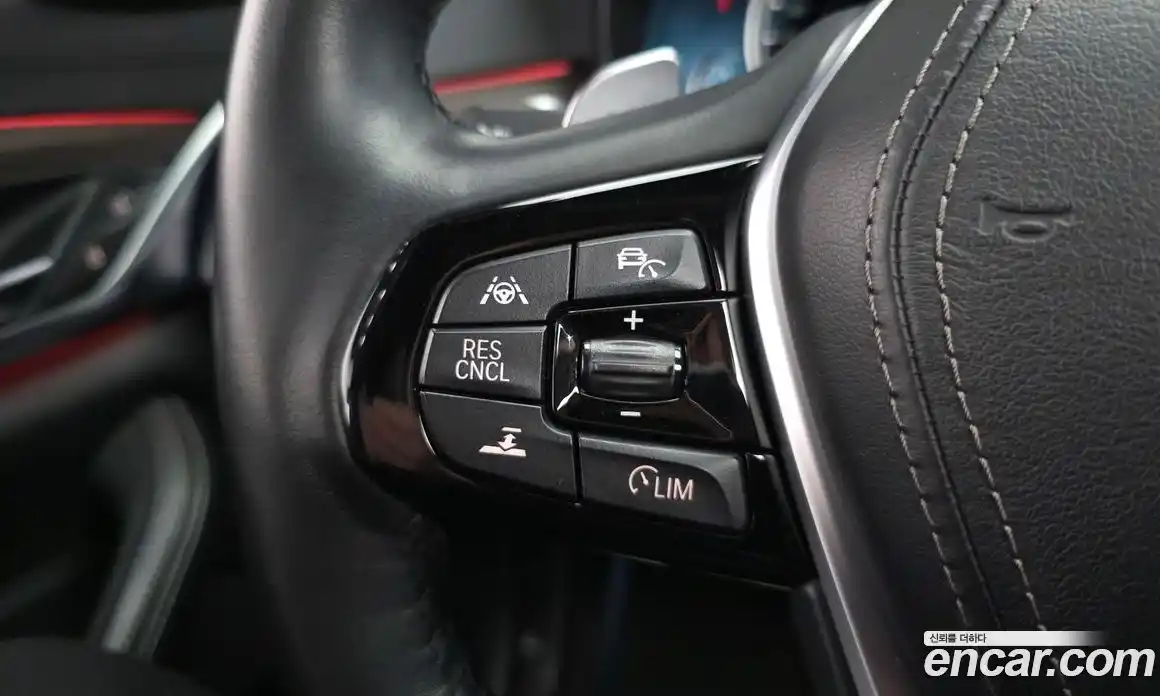 BMW 5 серия 2018 2.0 автомат (гидро), фото 26