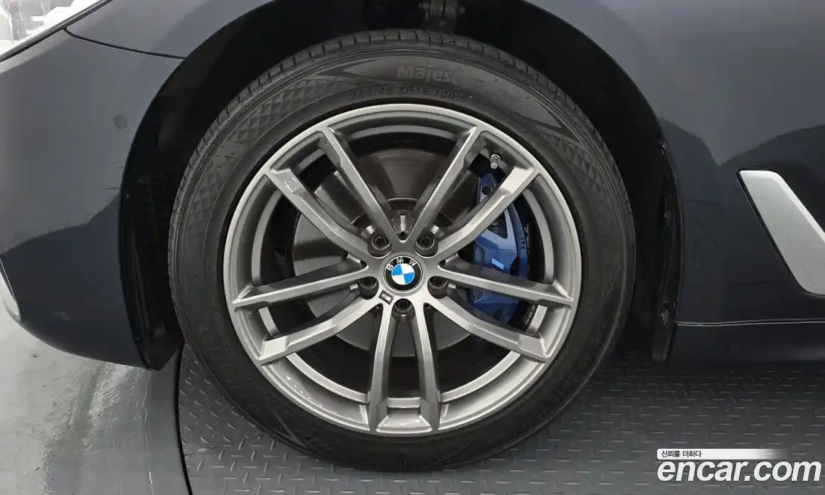 BMW 5 серия 2018 2.0 автомат (гидро), фото 5
