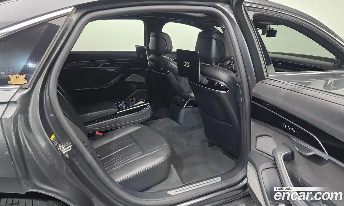 Audi A8 2021 3.0 автомат (гидро), фото 11