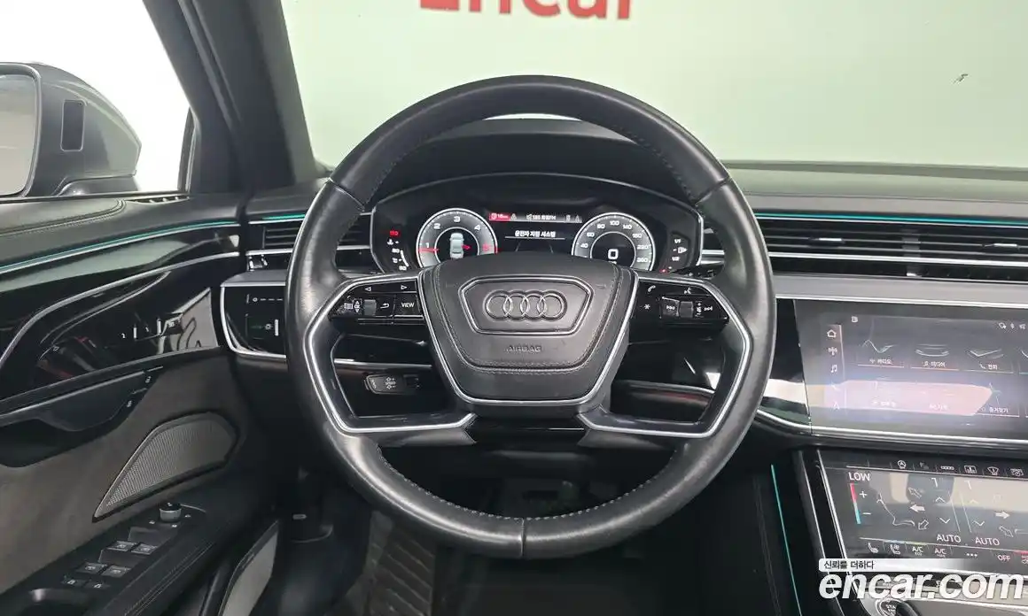 Audi A8 2021 3.0 автомат (гидро), фото 12