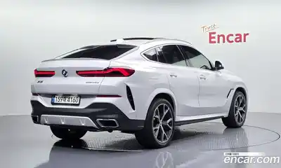 BMW X6 2021 3.0 автомат (гидро), миниатюра 2