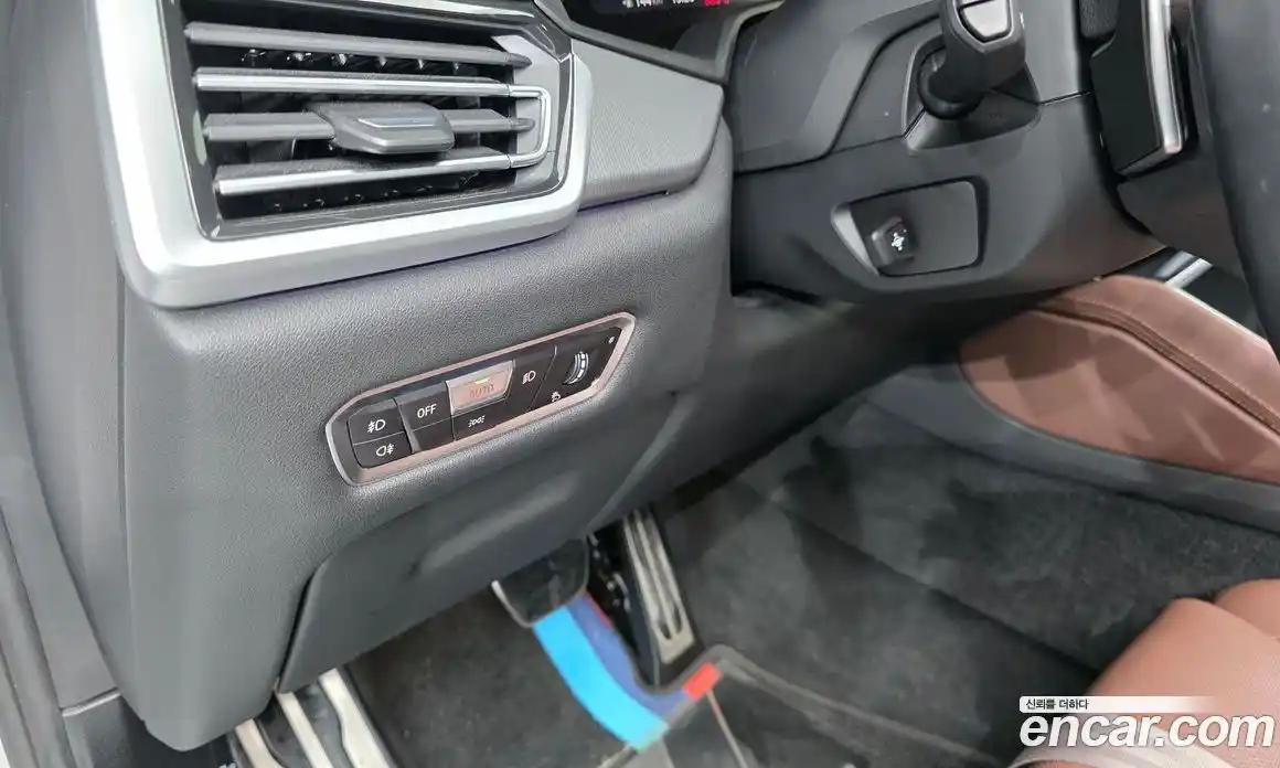 BMW X6 2021 3.0 автомат (гидро), фото 25