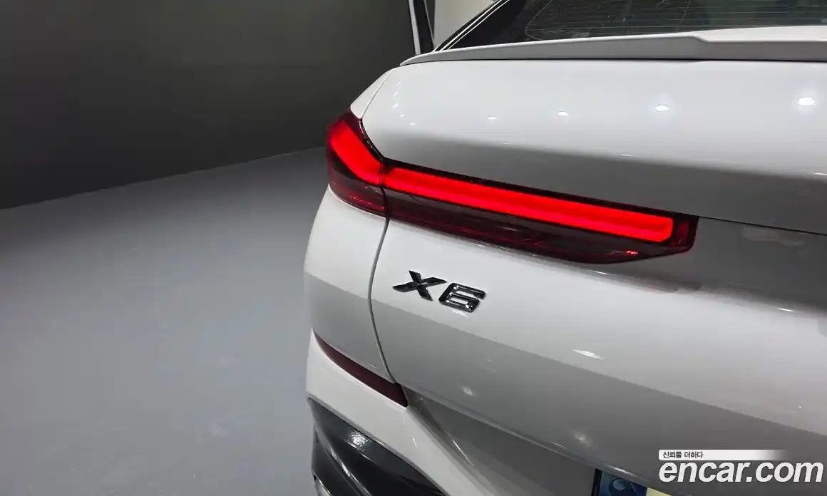BMW X6 2021 3.0 автомат (гидро), фото 9