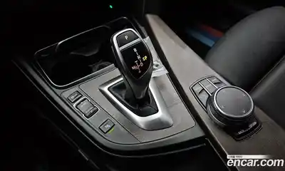 BMW 3 серия 2018 2.0 автомат (гидро), миниатюра 12
