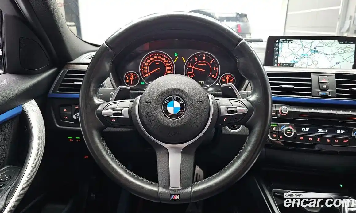 BMW 3 серия 2018 2.0 автомат (гидро), фото 19