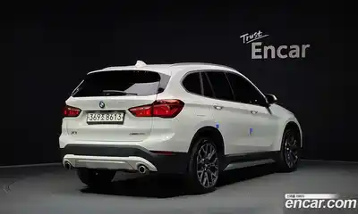 BMW X1 2022 2.0 автомат (гидро), миниатюра 2
