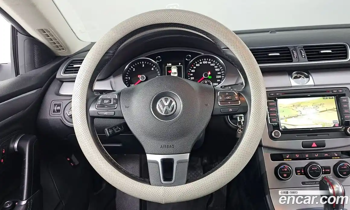 Volkswagen CC 2015 2.0 автомат (гидро), фото 13