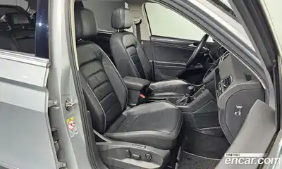 Volkswagen Tiguan 2018 2.0 автомат (гидро), миниатюра 11