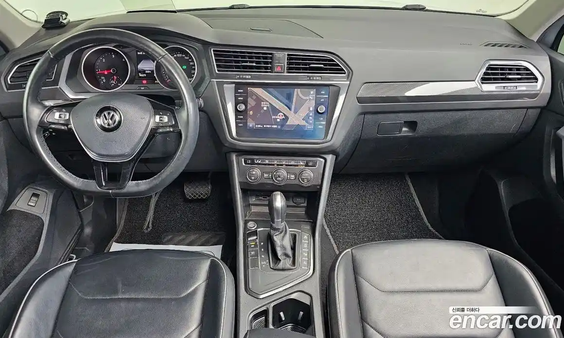 Volkswagen Tiguan 2018 2.0 автомат (гидро), фото 7