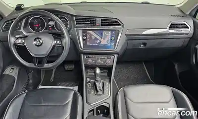 Volkswagen Tiguan 2018 2.0 автомат (гидро), миниатюра 7