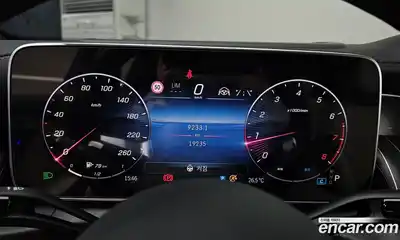 Mercedes-Benz GLC-Class 2024 2.0 гидро, миниатюра 10 Mercedes-Benz GLC-Class 2024 2.0 гидро, миниатюра 10
