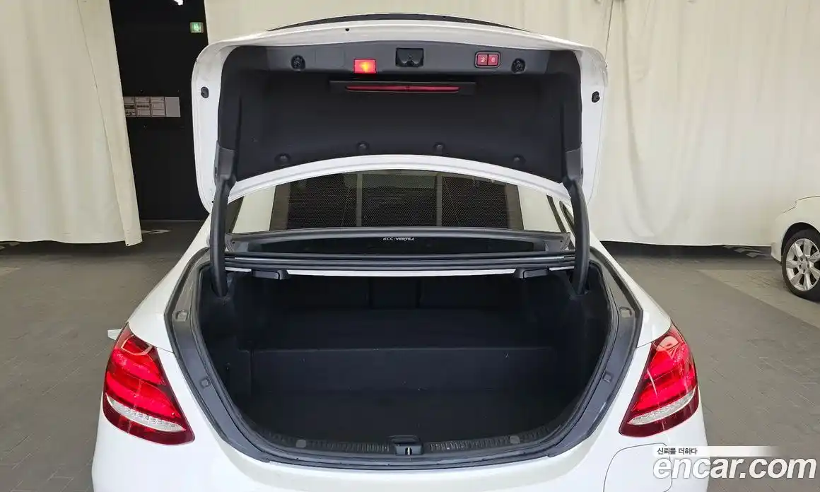 Mercedes-Benz E-Class 2019 2.0 автомат (гидро), фото 20