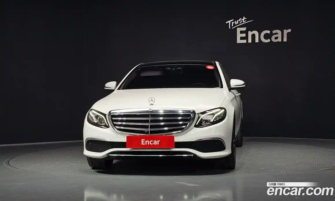 Mercedes-Benz E-Class 2019 2.0 автомат (гидро), фото 3