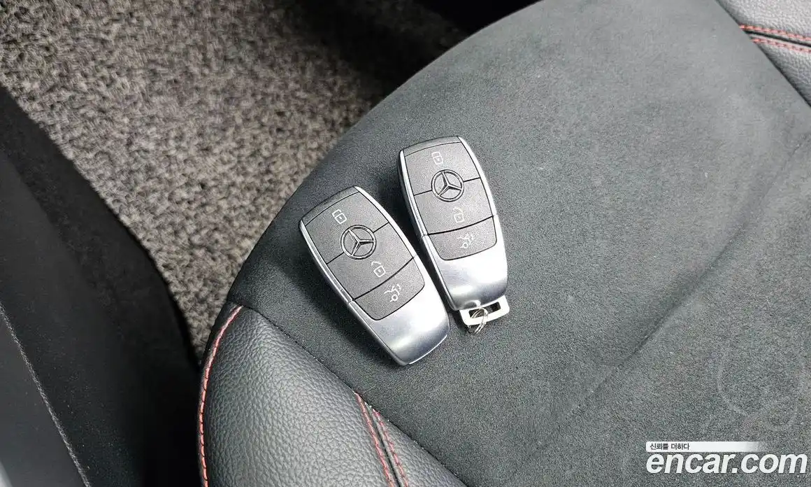 Mercedes-Benz GLB-Class 2022 2.0 гидро, фото 16