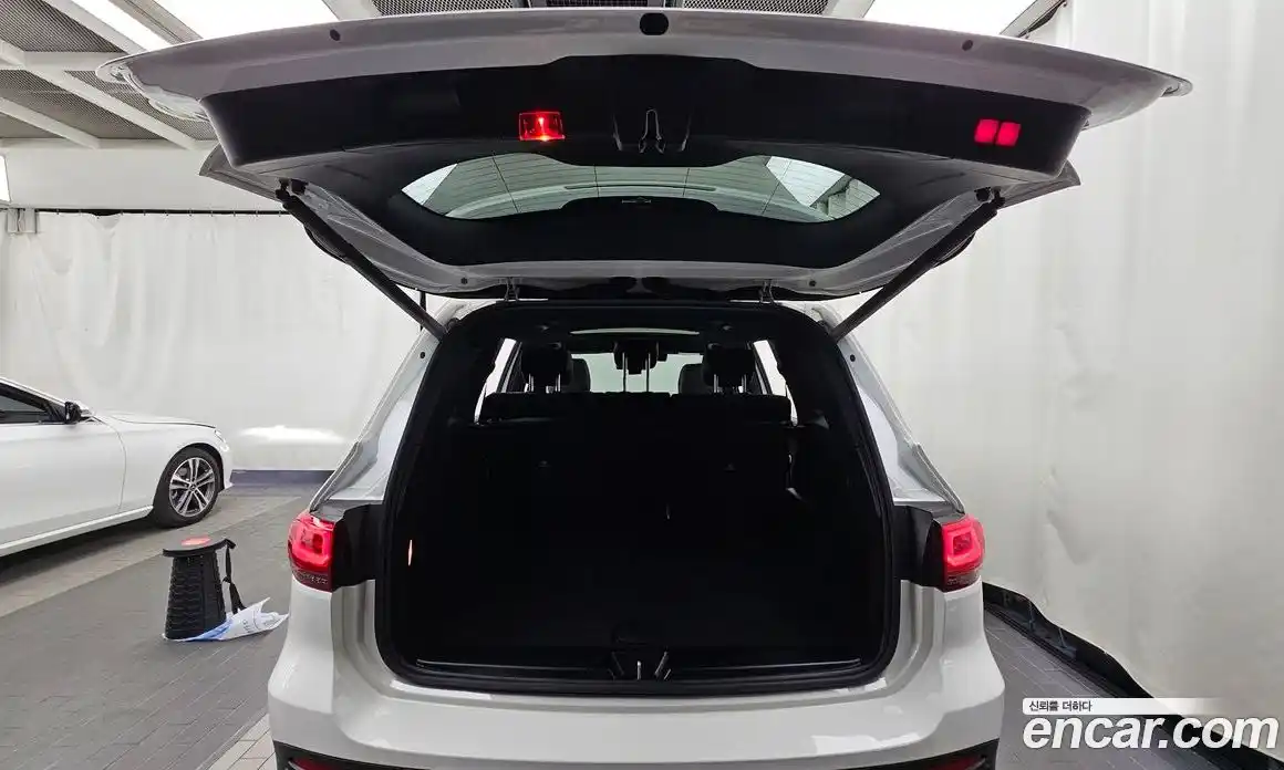 Mercedes-Benz GLB-Class 2022 2.0 гидро, фото 26