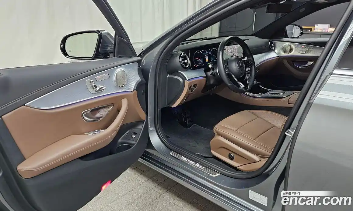 Mercedes-Benz E-Class 2021 2.0 автомат (гидро), фото 13
