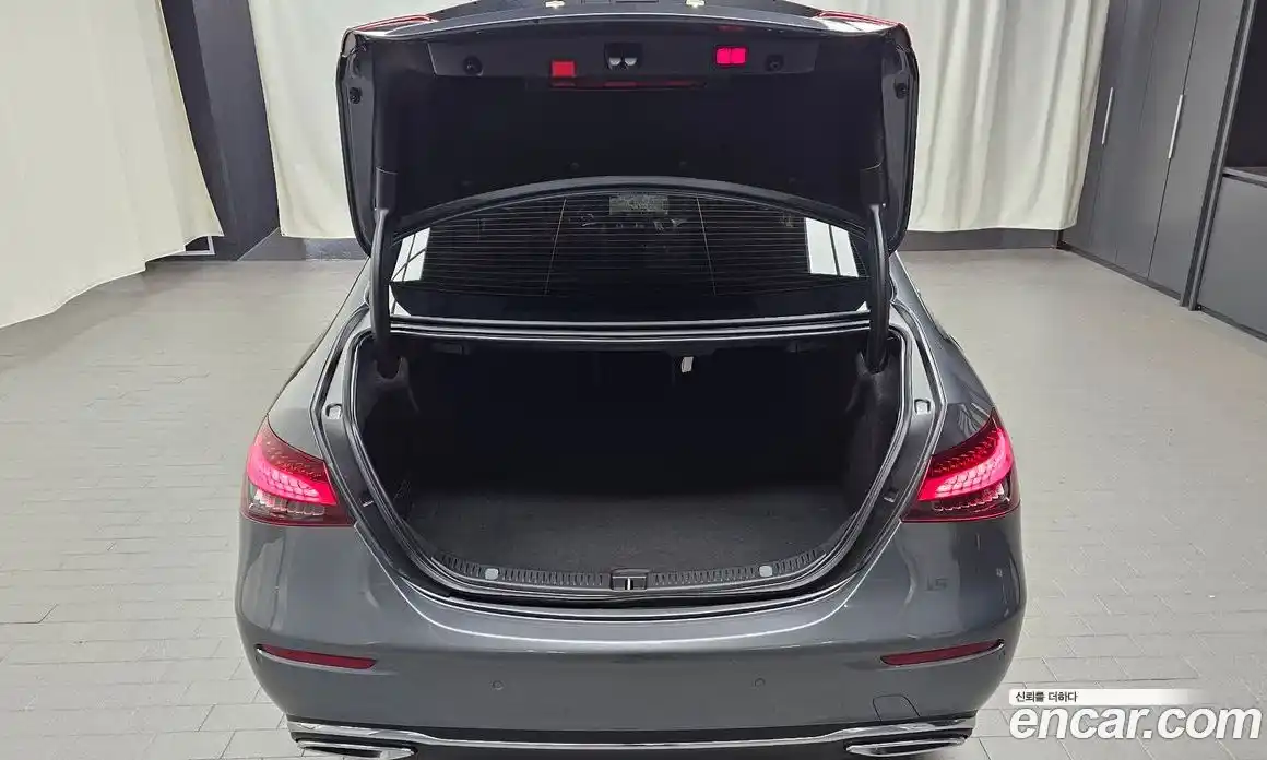 Mercedes-Benz E-Class 2021 2.0 автомат (гидро), фото 22