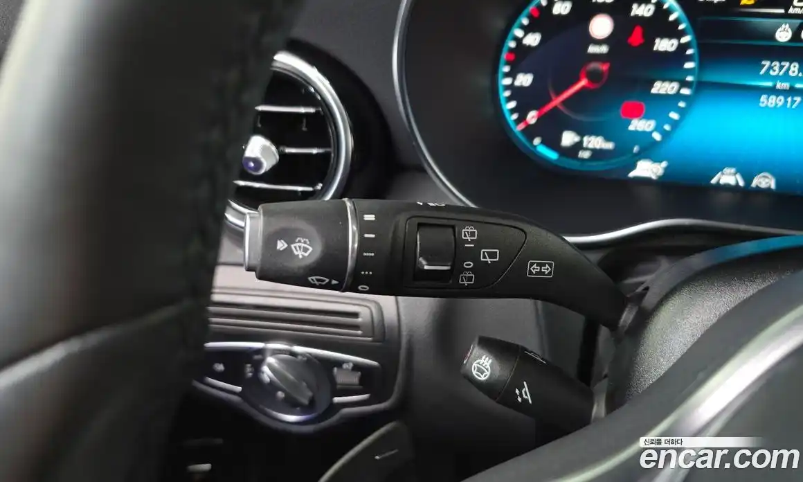 Mercedes-Benz GLC-Class 2020 2.0 гидро, фото 27
