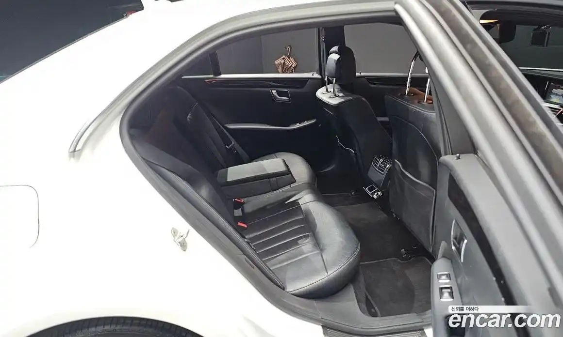 Mercedes-Benz E-Class 2015 2.1 автомат (гидро), фото 11