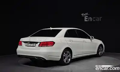 Mercedes-Benz E-Class 2015 2.1 автомат (гидро), миниатюра 2